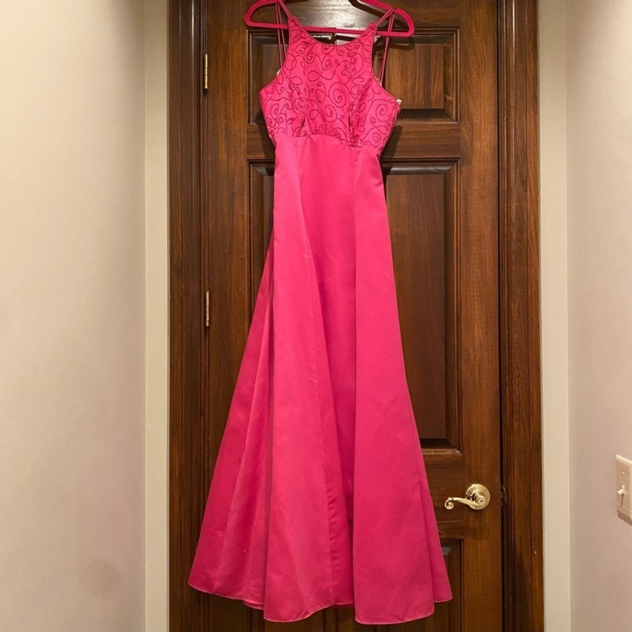 Vintage Y2K Roberta Size 7/8 Magenta Beaded Open Back Spaghetti Strap Prom Dress