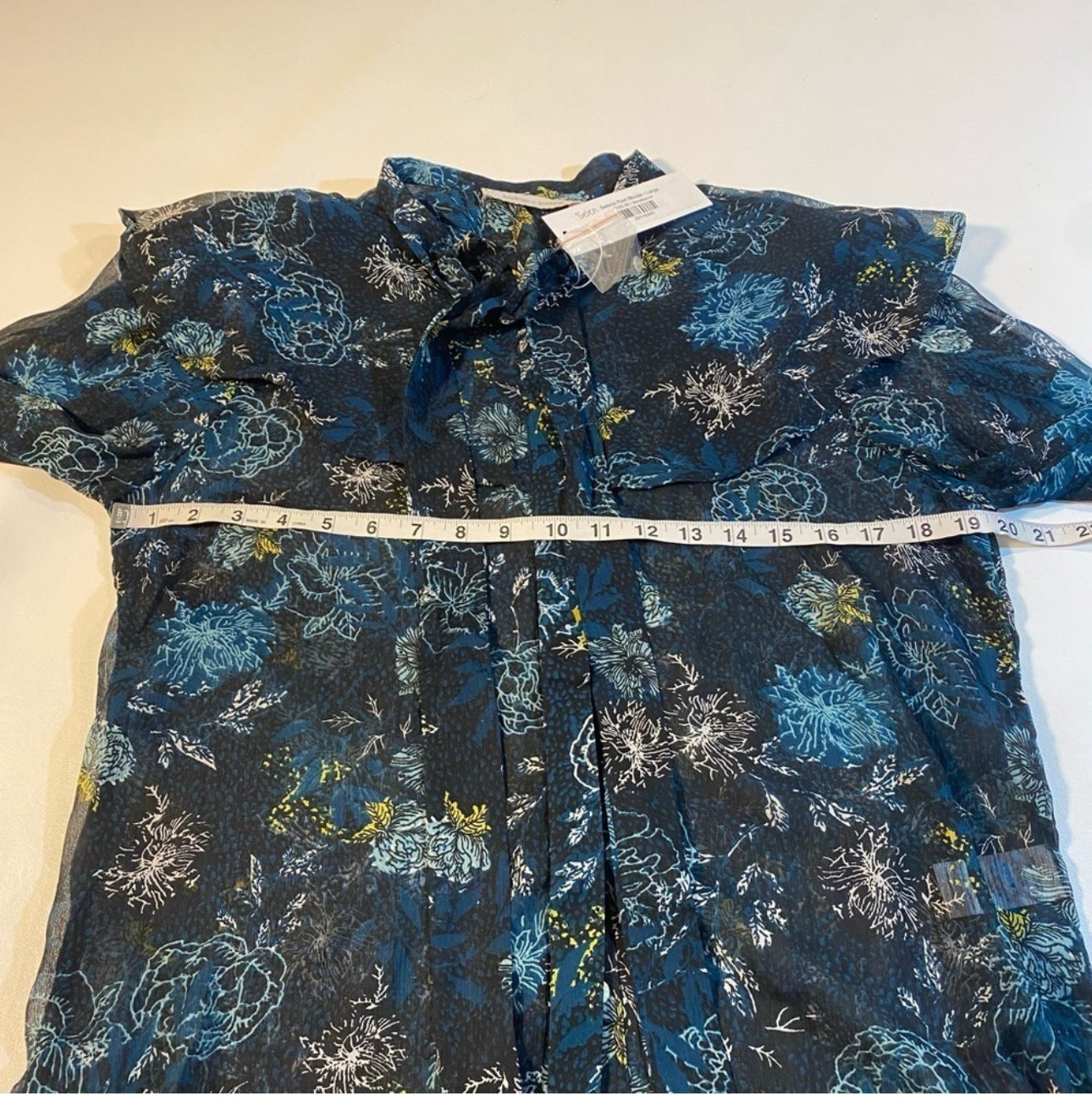 NWT Bishop + Young Size L Selena Blue Floral Sheer Tie Neck Ruffle Poet Blouse