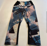 Lucy $79 Size XS Om Capri Length Blue Pink Abstract Geometric Print Leggings