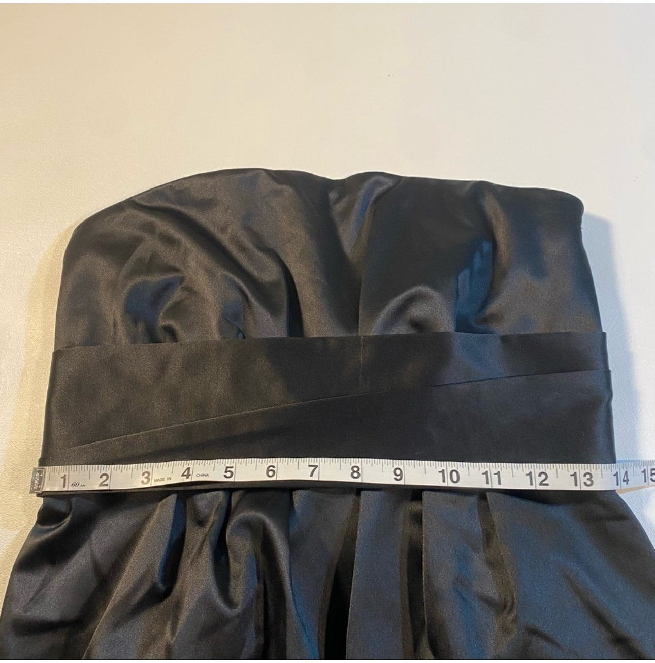 NY&Co Size 2 Black Satin Empire Waist Knee Length Strapless Cocktail Dress