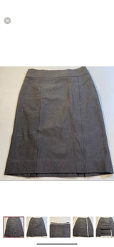 Banana Republic - Banana Republic Size 0 Grey Herringbone Back Flap Knee Length Pencil Skirt - Skirts - Afterglow Market