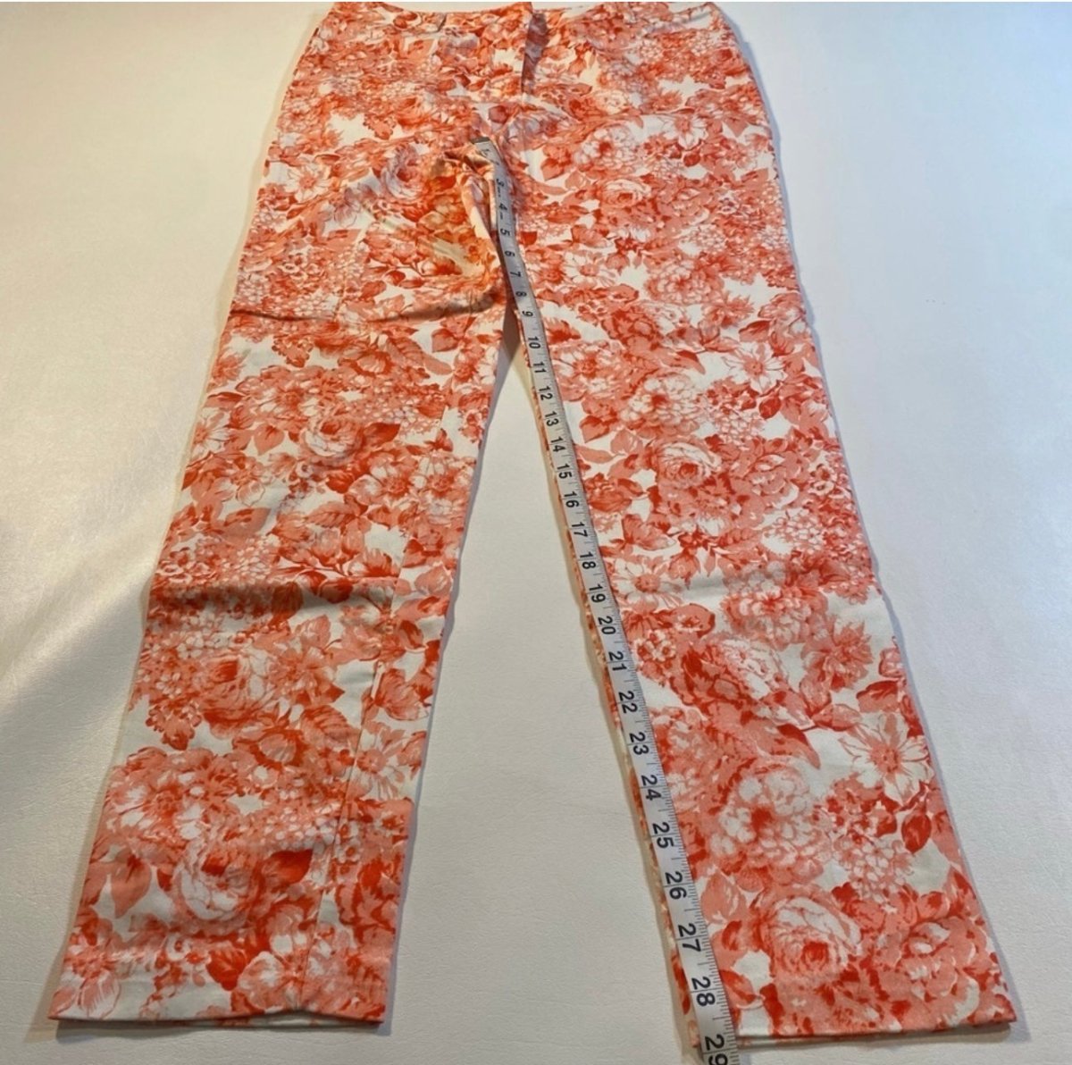 Countess Luann - Countess Luann Size 10 Stretch Cotton Pink Floral Straight Leg Pants Made In USA - Pants - Afterglow Market