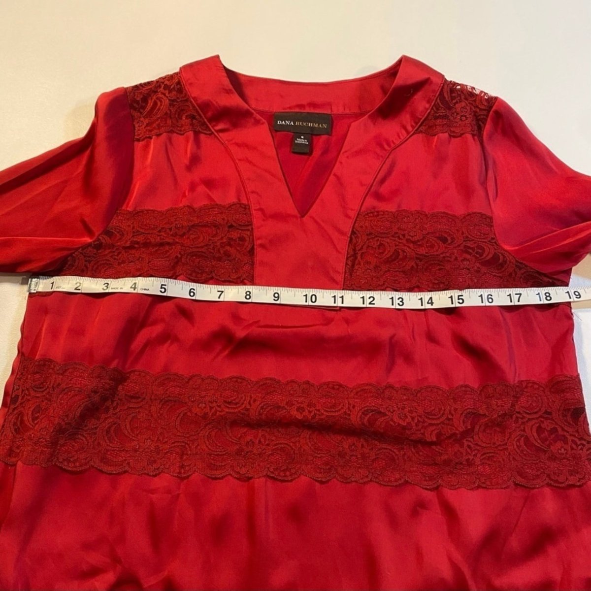 Dana Buchman - Dana Buchman Size S Red Satin & Lace Roll Tab Sleeve Blouse With Matching Cami - Tops - Afterglow Market