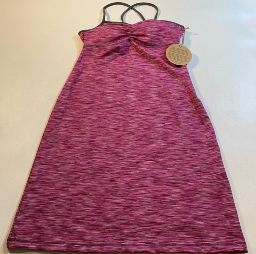 NWT Dakini Size S Magenta Pink Shelf Bra Active Wear Dress W Pockets